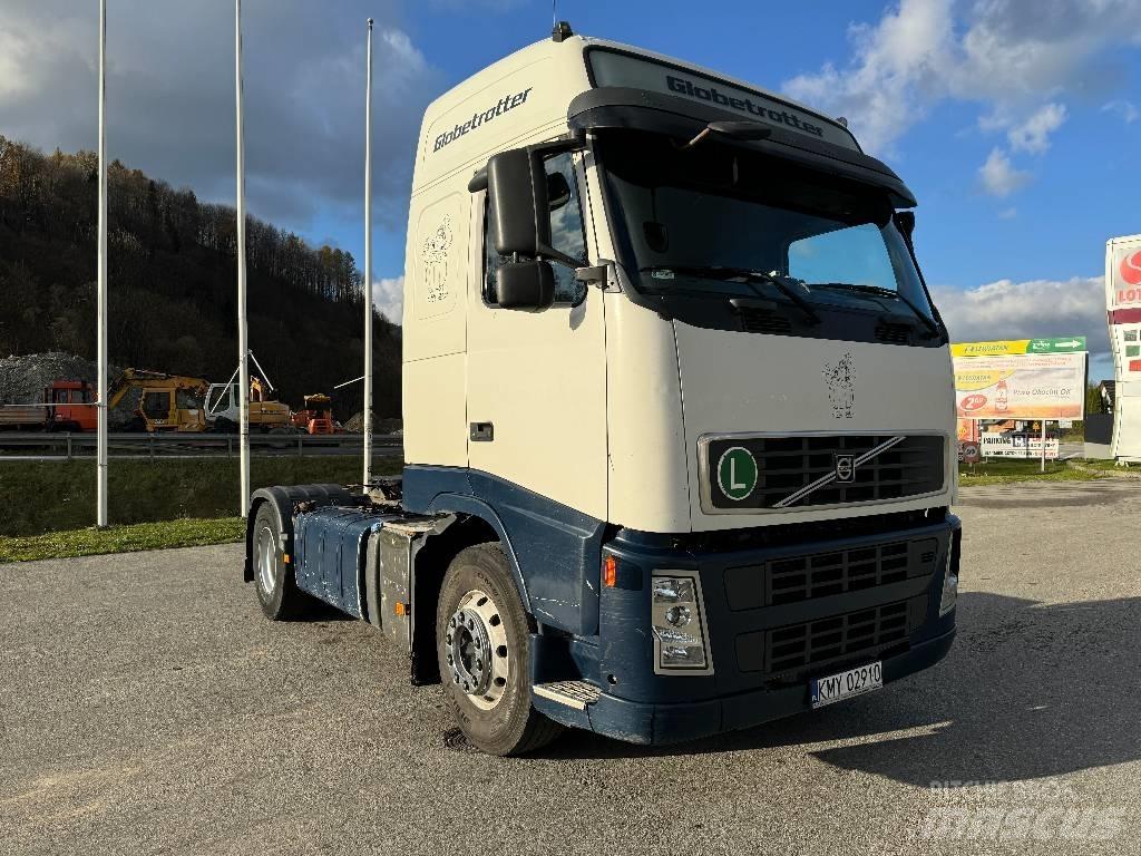 Volvo F 12 Τράκτορες