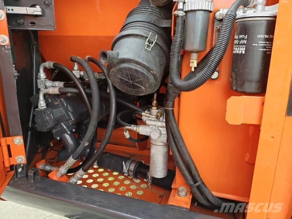 Hitachi ZX70 Εκσκαφάκι (διαβολάκι) < 7t