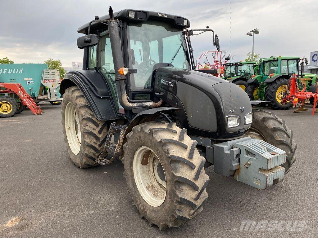 Valtra N92 HITECH Τρακτέρ