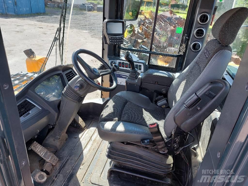 Hyundai HL 960 Φορτωτές με λάστιχα (Τροχοφόροι)