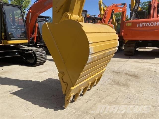 CAT 330 GC Εκσκαφείς με ερπύστριες