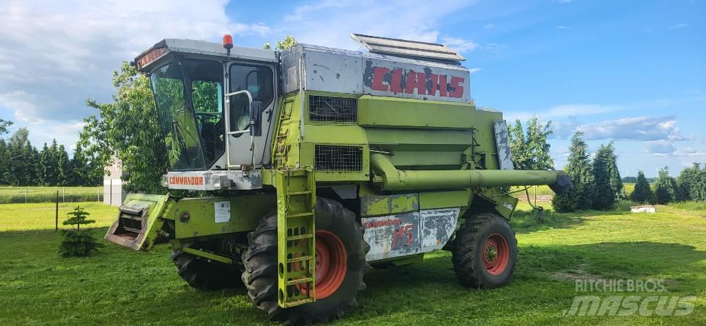 CLAAS Commandor 115 Θεριζοαλωνιστικές μηχανές