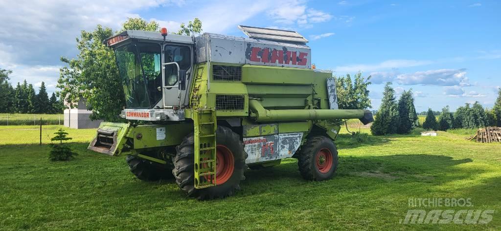 CLAAS Commandor 115 Θεριζοαλωνιστικές μηχανές