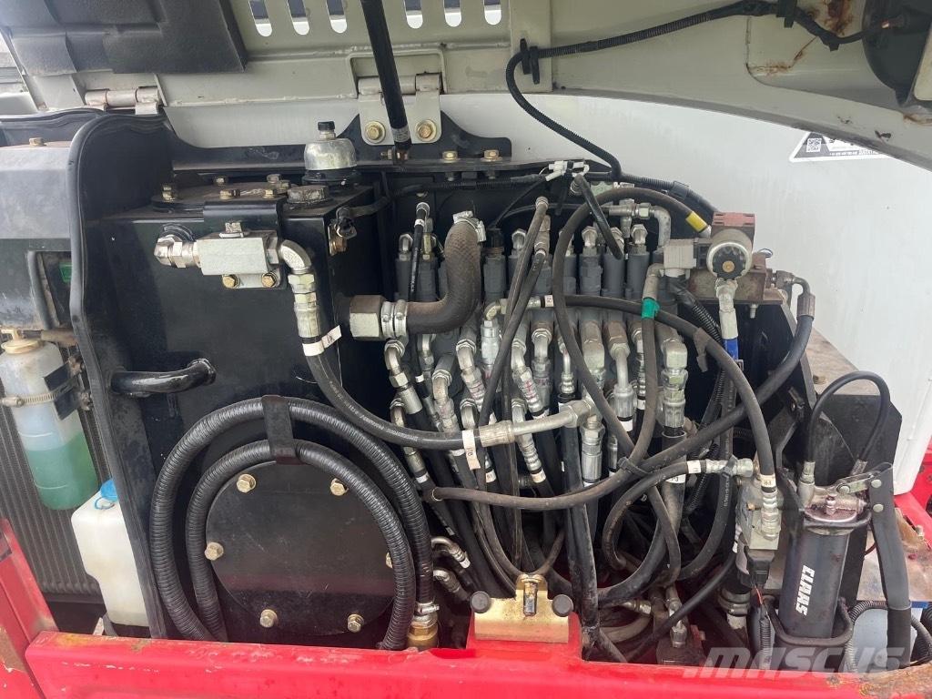 Takeuchi TB 230 Εκσκαφάκι (διαβολάκι) < 7t