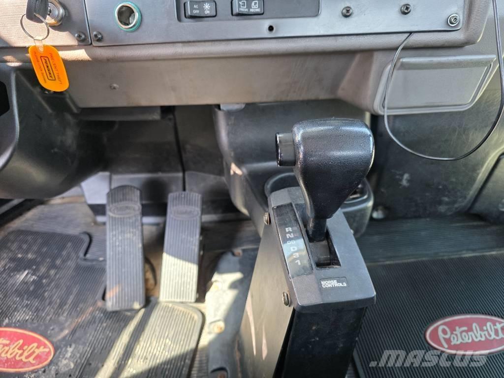 Peterbilt 335 Φορτηγά Σασί