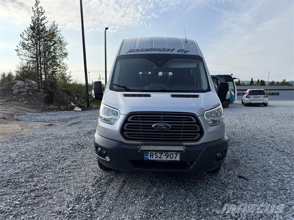 Ford Transit Μίνι λεωφορεία