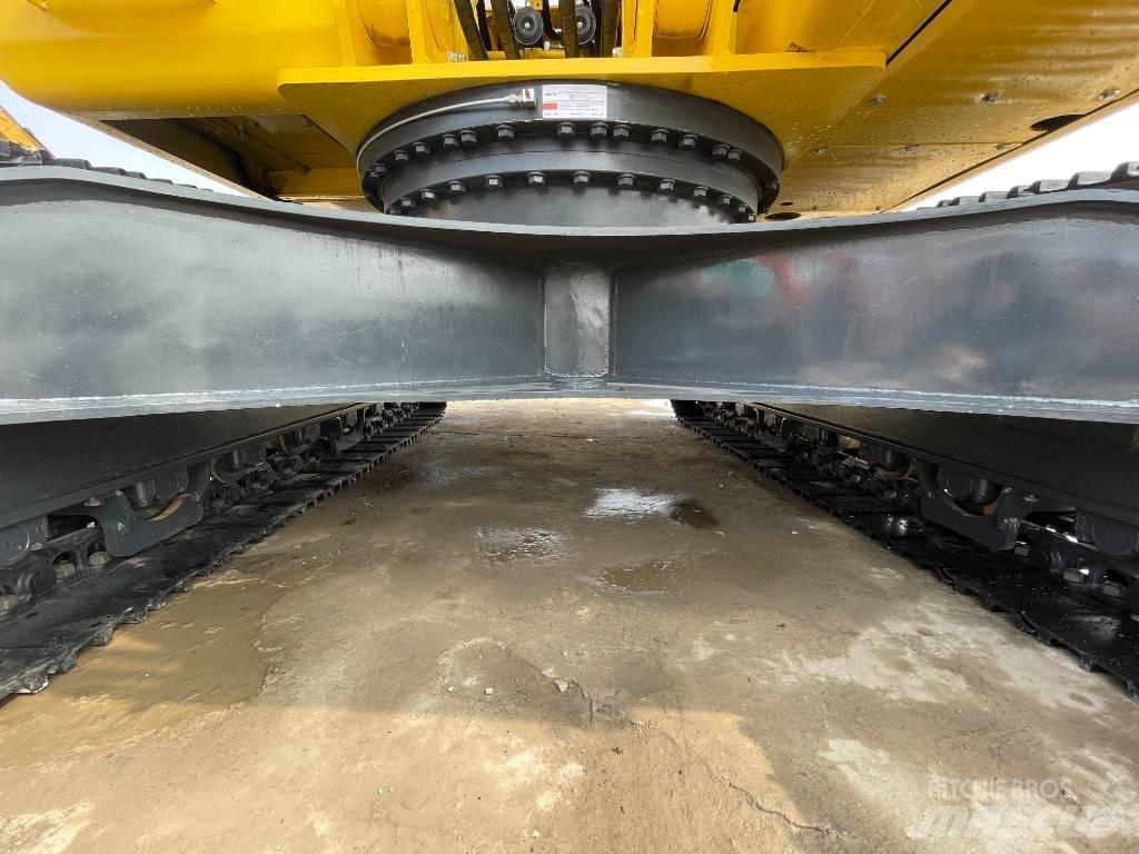 Komatsu PC220-8 Εκσκαφείς με ερπύστριες