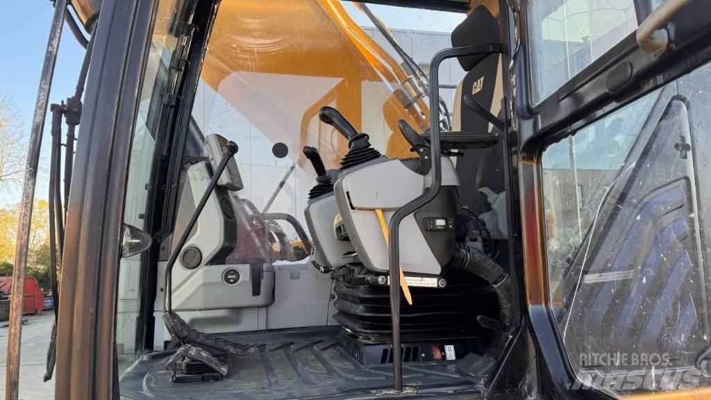 CAT 352 F Εκσκαφείς με ερπύστριες