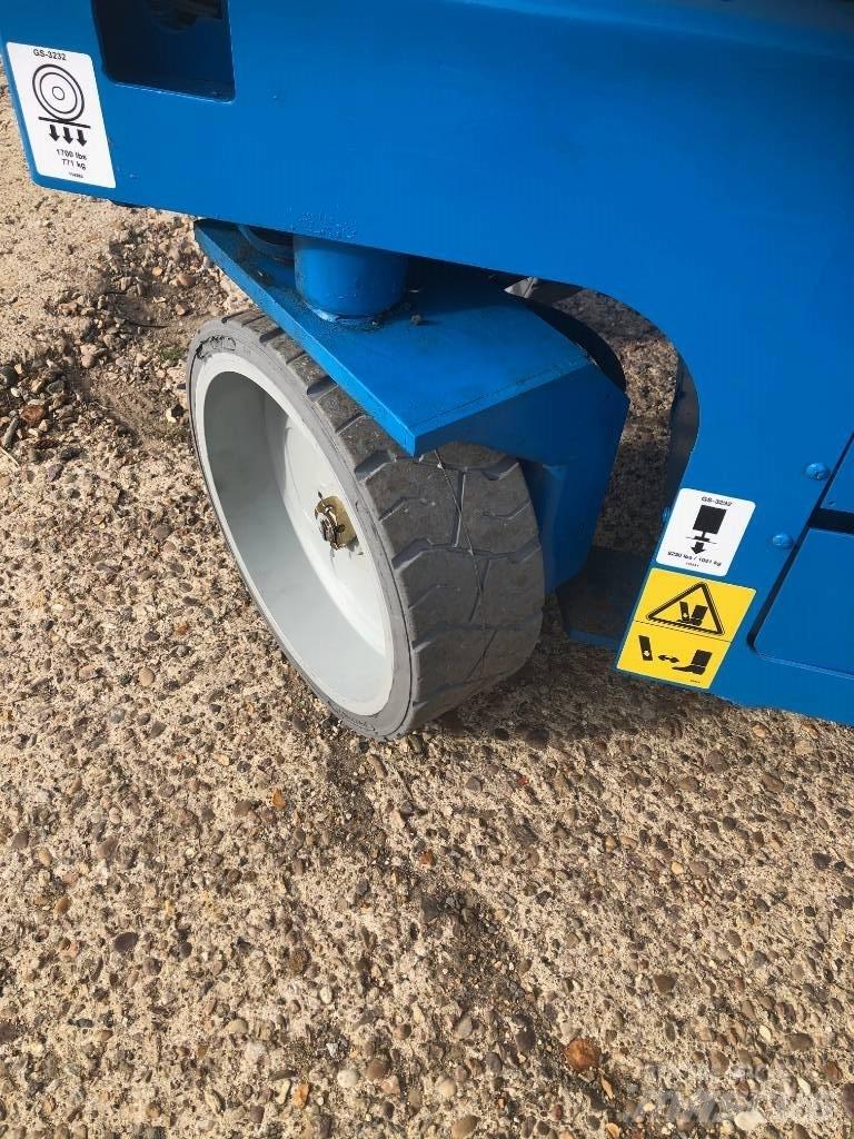 Genie GS 3232 Ανυψωτήρες ψαλιδωτής άρθρωσης