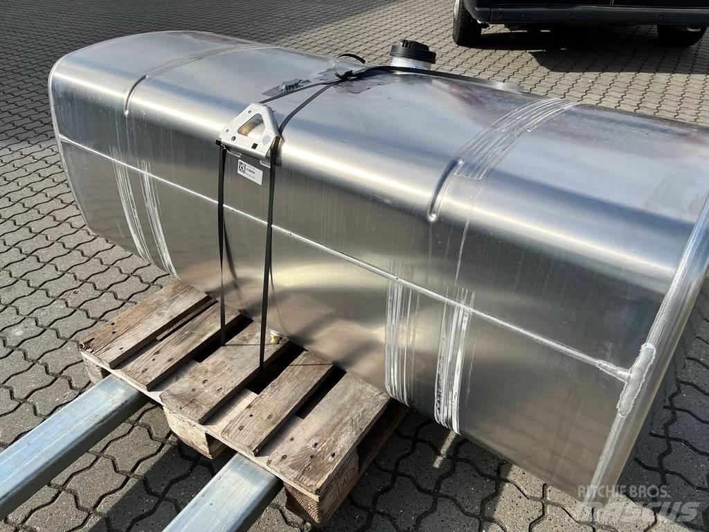 DAF XG Δεξαμενές καυσίμων και πρόσθετων