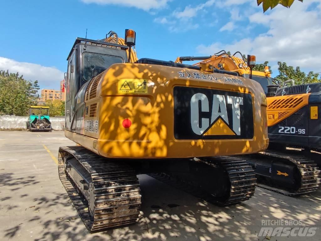 CAT 320D2 Εκσκαφείς με ερπύστριες