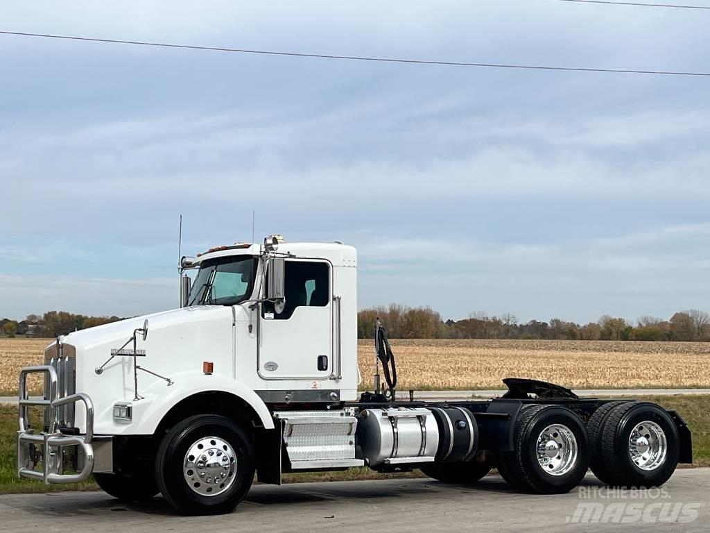 Kenworth T800 Τράκτορες