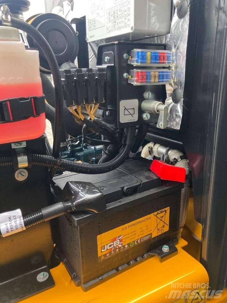 JCB 403 - Fabriksny Μίνι φορτωτές