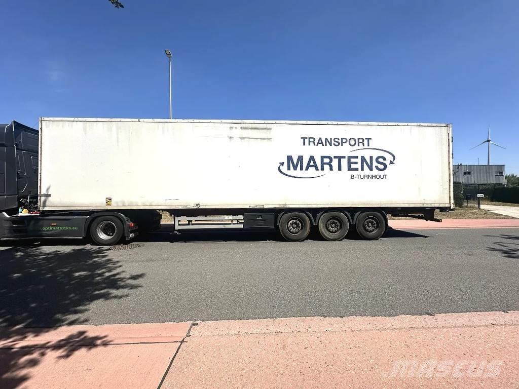 Renders 12.27 NA Ημιρυμούλκες κόφα