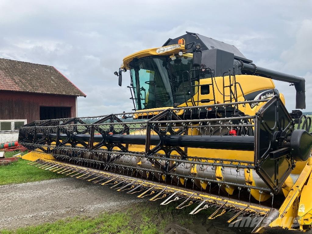 New Holland CR 980 Θεριζοαλωνιστικές μηχανές
