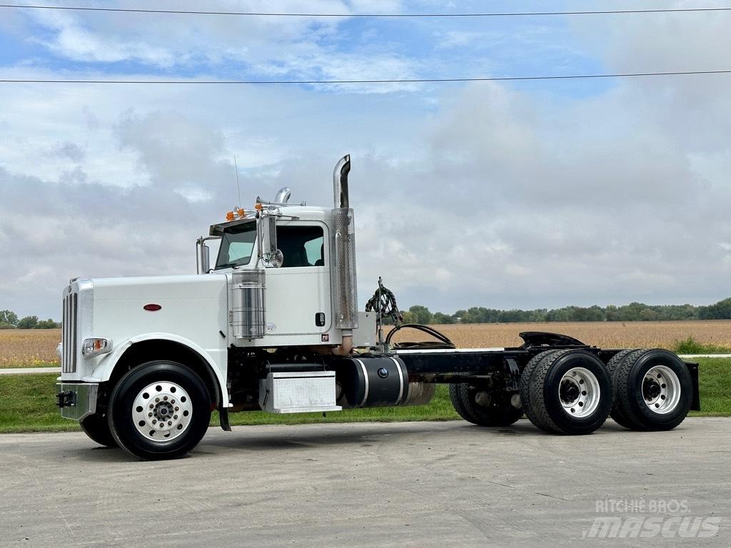Peterbilt 388 Τράκτορες