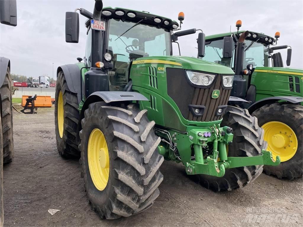 John Deere 6215R Τρακτέρ