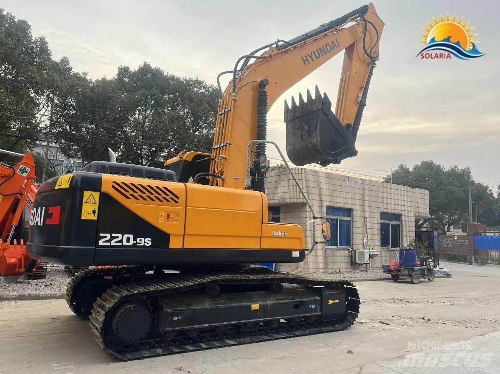 Hyundai R220-9S Εκσκαφείς με τροχούς - λάστιχα