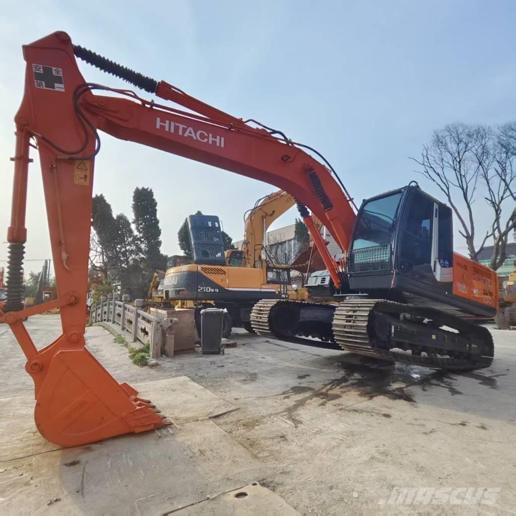 Hitachi ZX 210 Εκσκαφείς με ερπύστριες