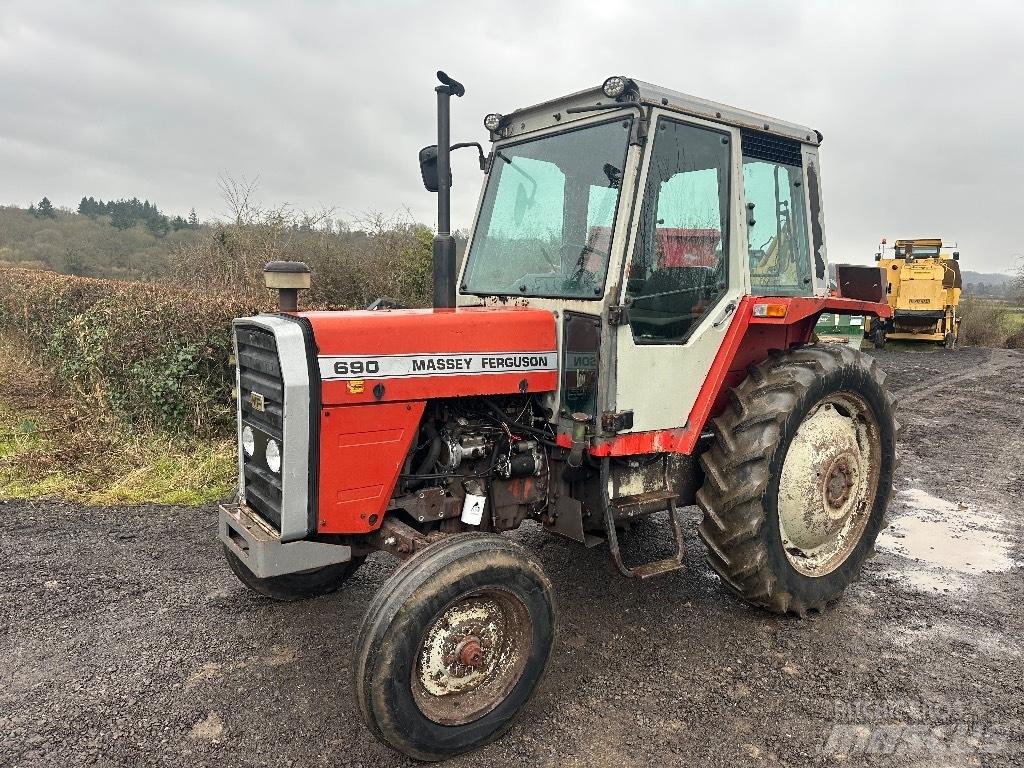 Massey Ferguson 690 Τρακτέρ