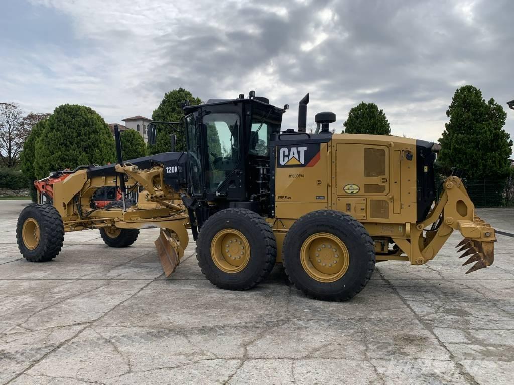 CAT 120 M 2 Γκρέιντερς