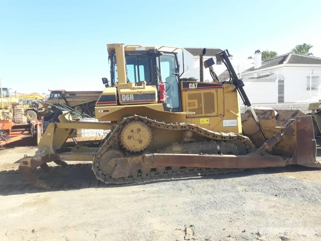 CAT D 6 R II Μπουλντόζες με ερπύστριες