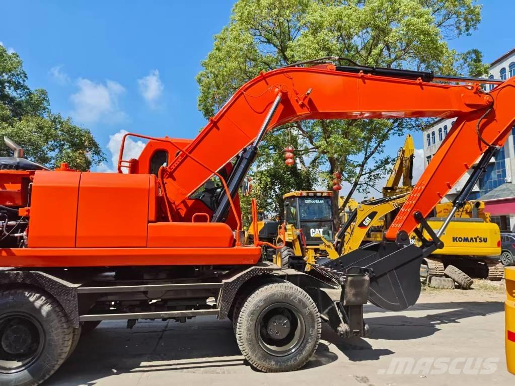 Doosan DH 210 W-7 Εκσκαφείς με τροχούς - λάστιχα