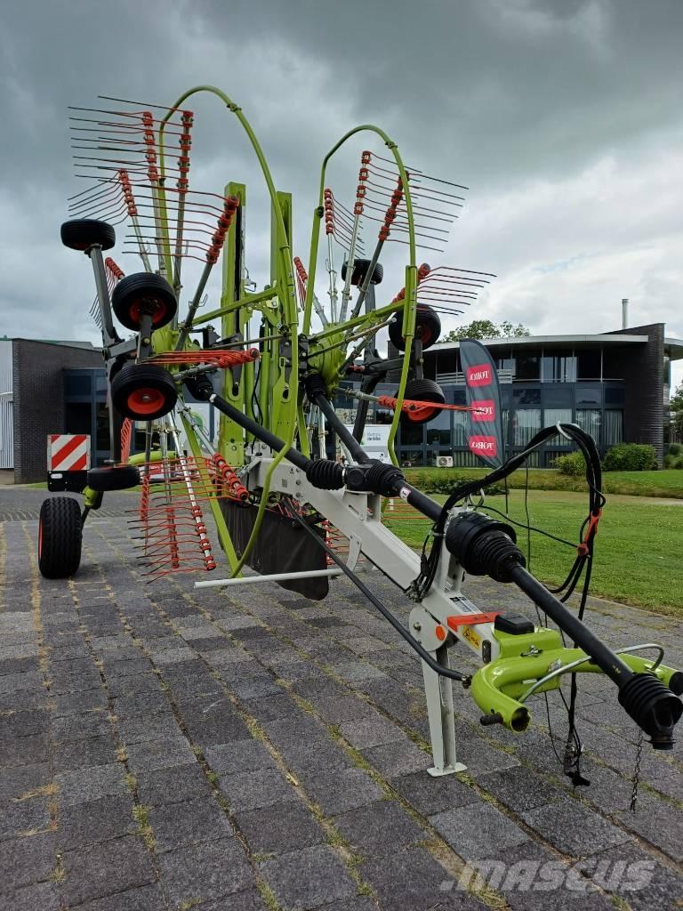 CLAAS Liner 2800 Αναμοχλευτήρες