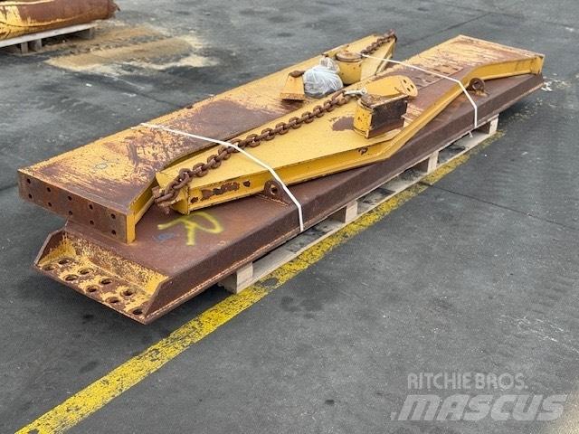 CAT 735 TAIL GATE Σπαστό Dump Truck ADT