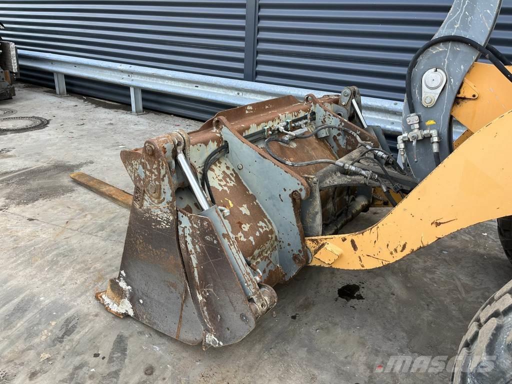 Liebherr L 506 Φορτωτές με λάστιχα (Τροχοφόροι)