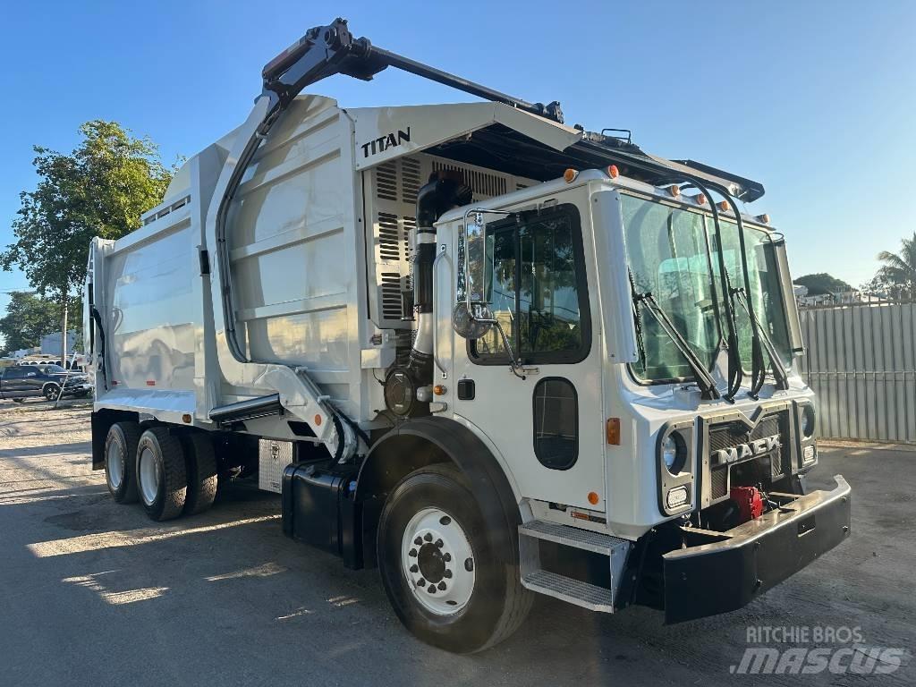 Mack MRU 613 Απορριμματοφόρα