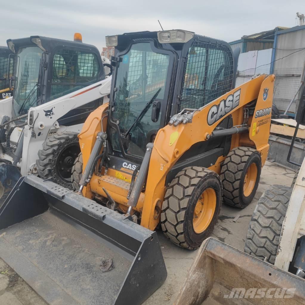 CASE SR 200 Φορτωτάκια