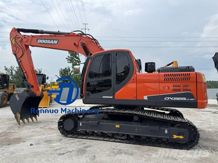 Doosan DX 225 LC-9C Εκσκαφείς με ερπύστριες