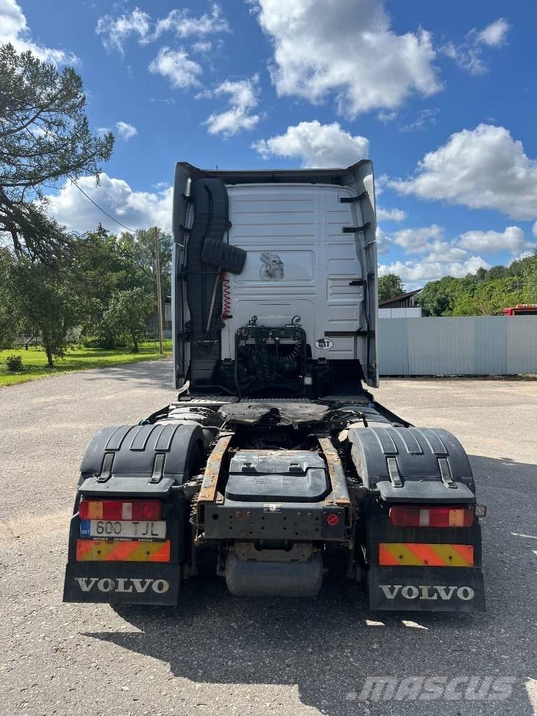 Volvo FH 12 Τράκτορες