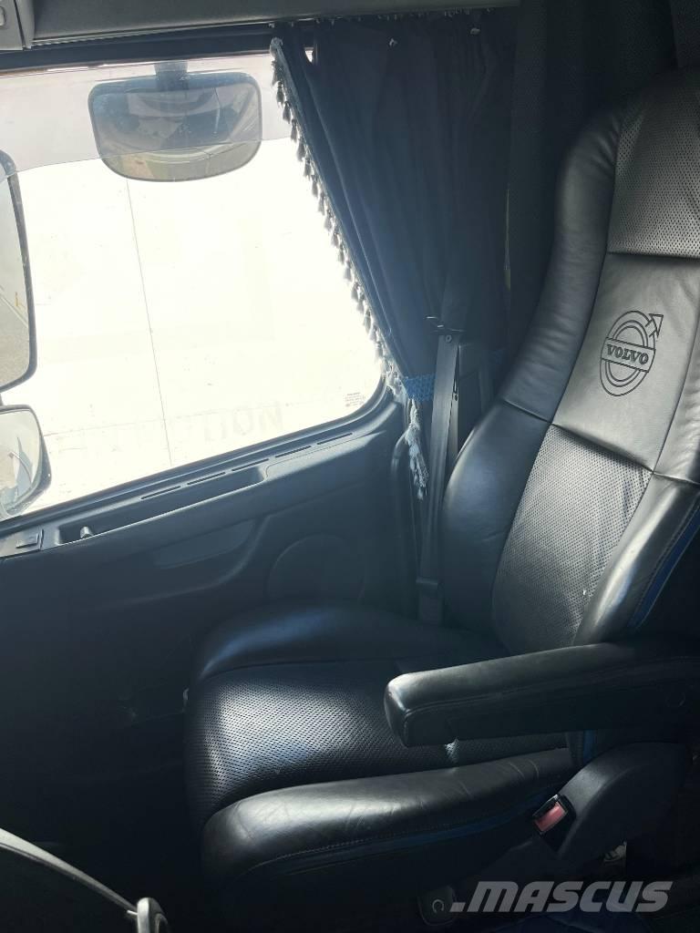 Volvo FH 12 Τράκτορες