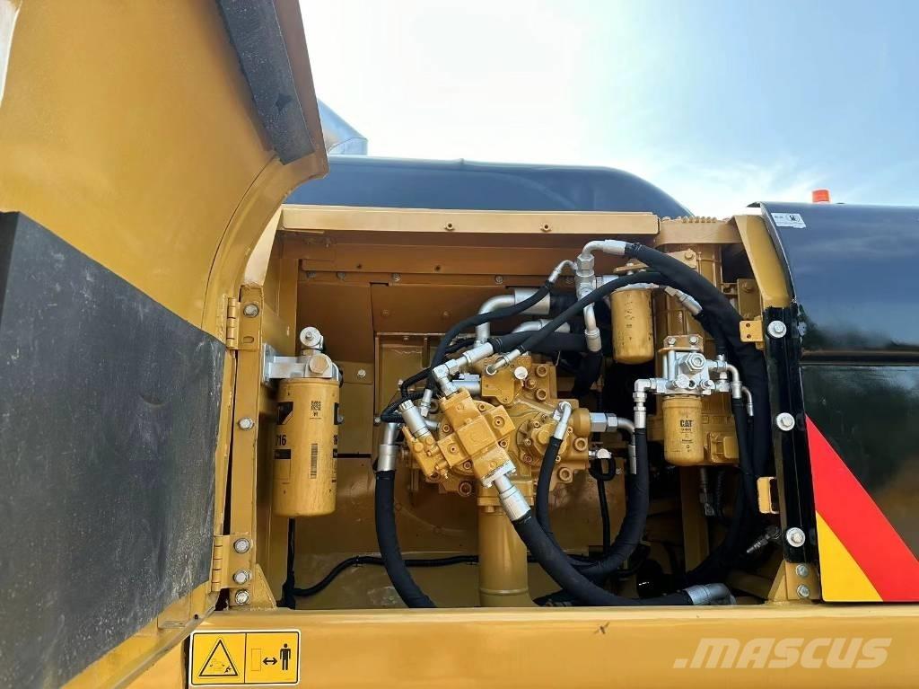 CAT 330D Εκσκαφείς με ερπύστριες
