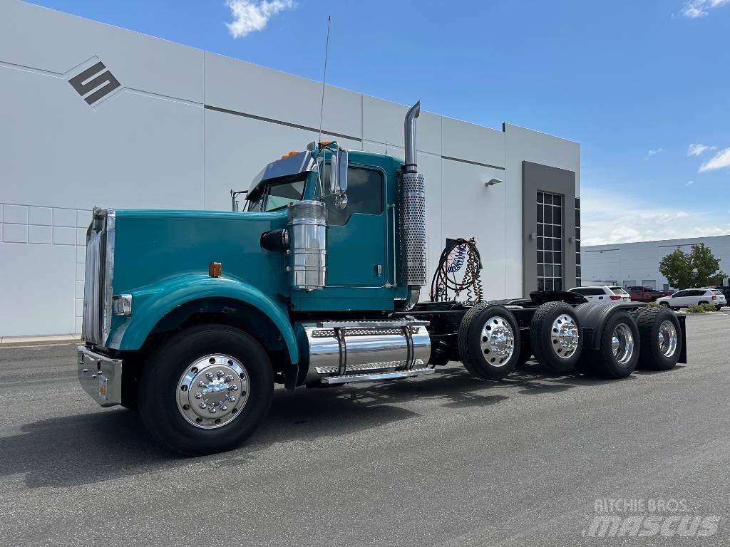 Kenworth W 900 Τράκτορες