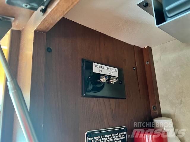 Thor Hurricane M32A Αυτοκινούμενα τροχόσπιτα και τροχόσπιτα