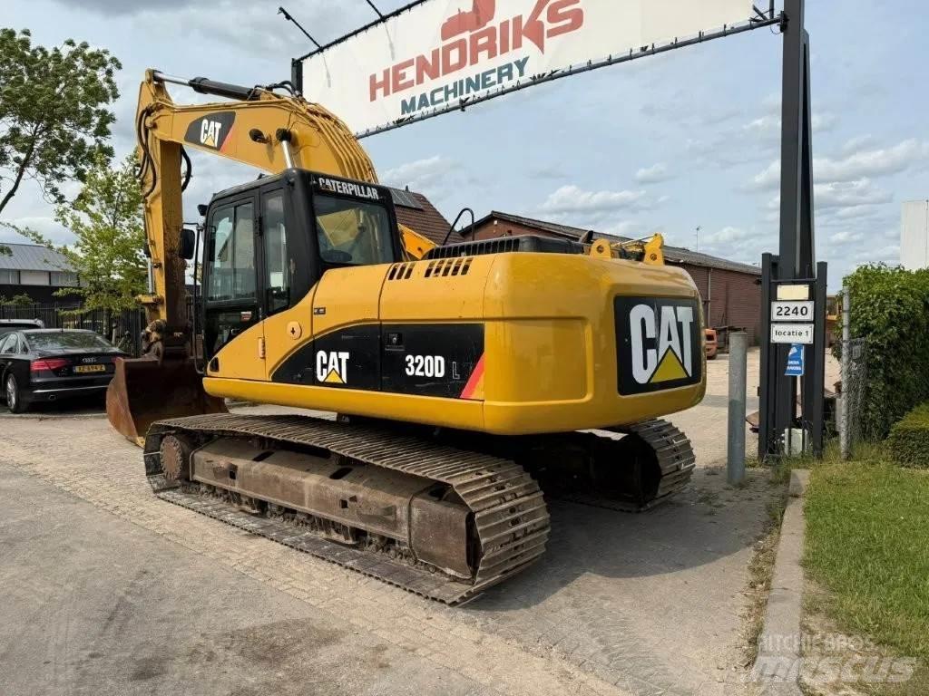 CAT 320DL Εκσκαφείς με ερπύστριες