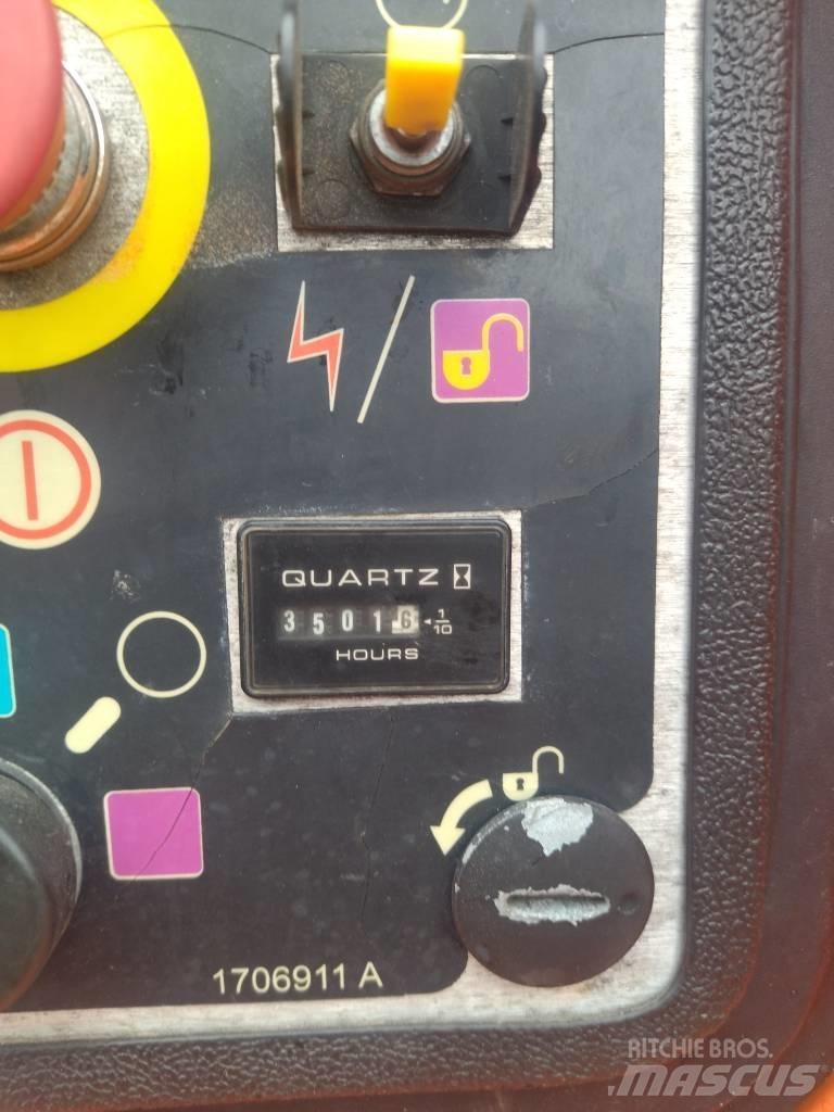 JLG 1350 SJP Ανυψωτήρες με τηλεσκοπικό βραχίονα