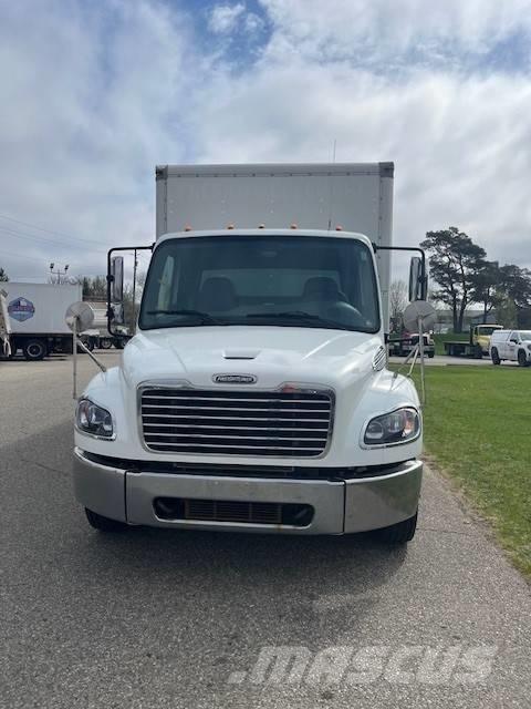 Freightliner M2106 Φορτηγά Κόφα