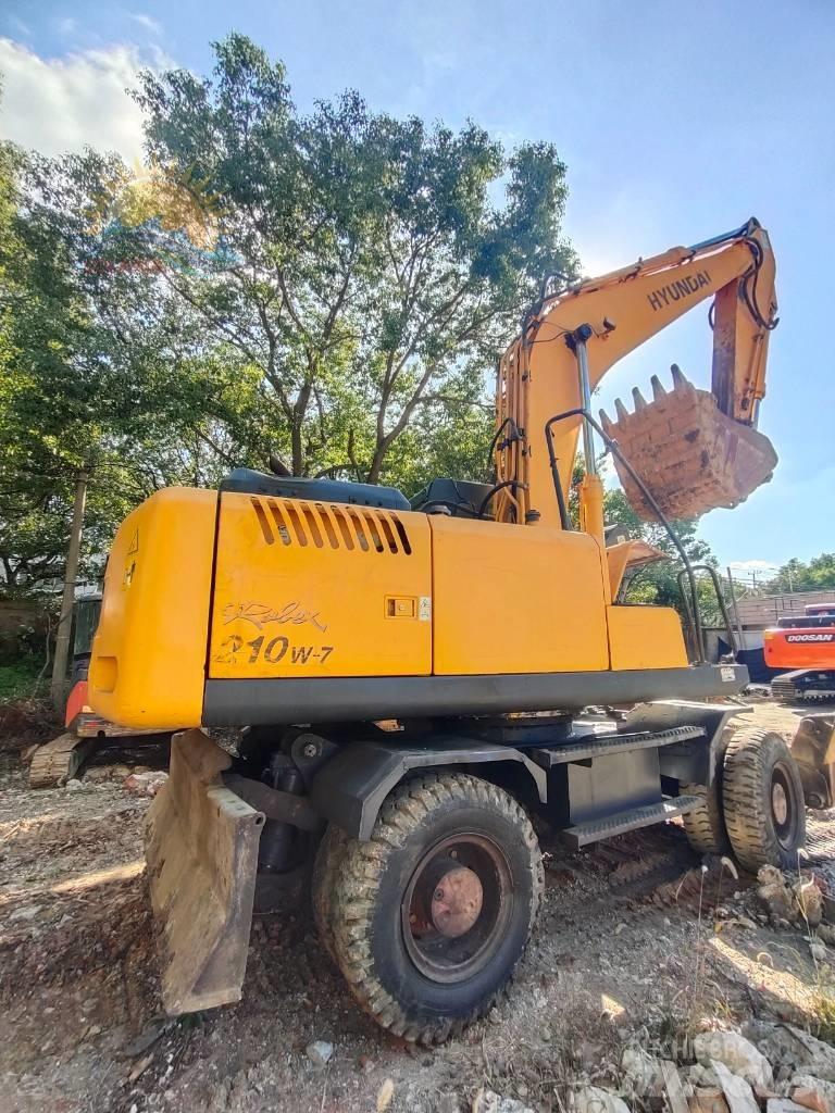 Hyundai R210W-7 Εκσκαφείς με τροχούς - λάστιχα