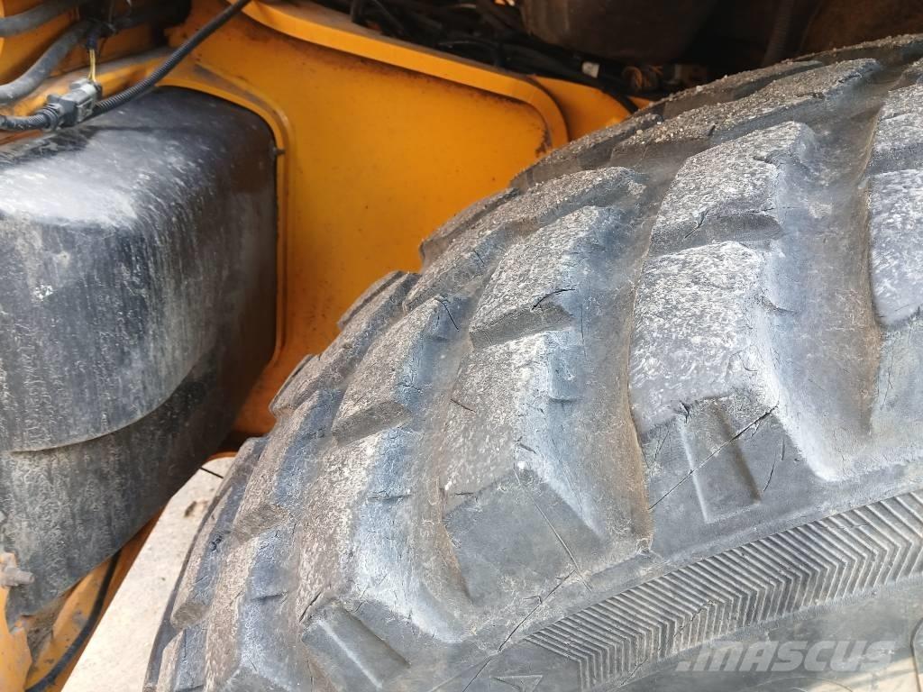 JCB 4cxProAEC Εκσκαφείς Φορτωτές τύπου JCB