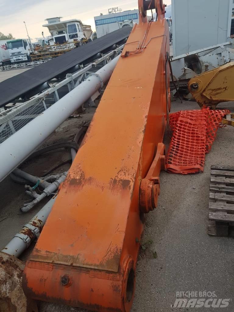Hitachi EX700 Μπούμες και κουτάλες