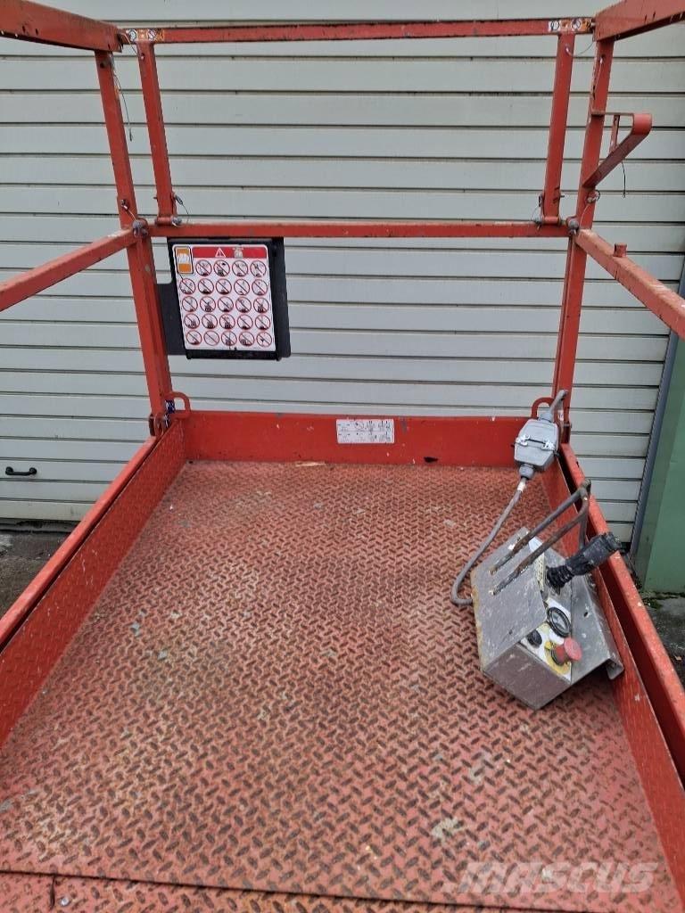 SkyJack SJ III 4632 Ανυψωτήρες ψαλιδωτής άρθρωσης