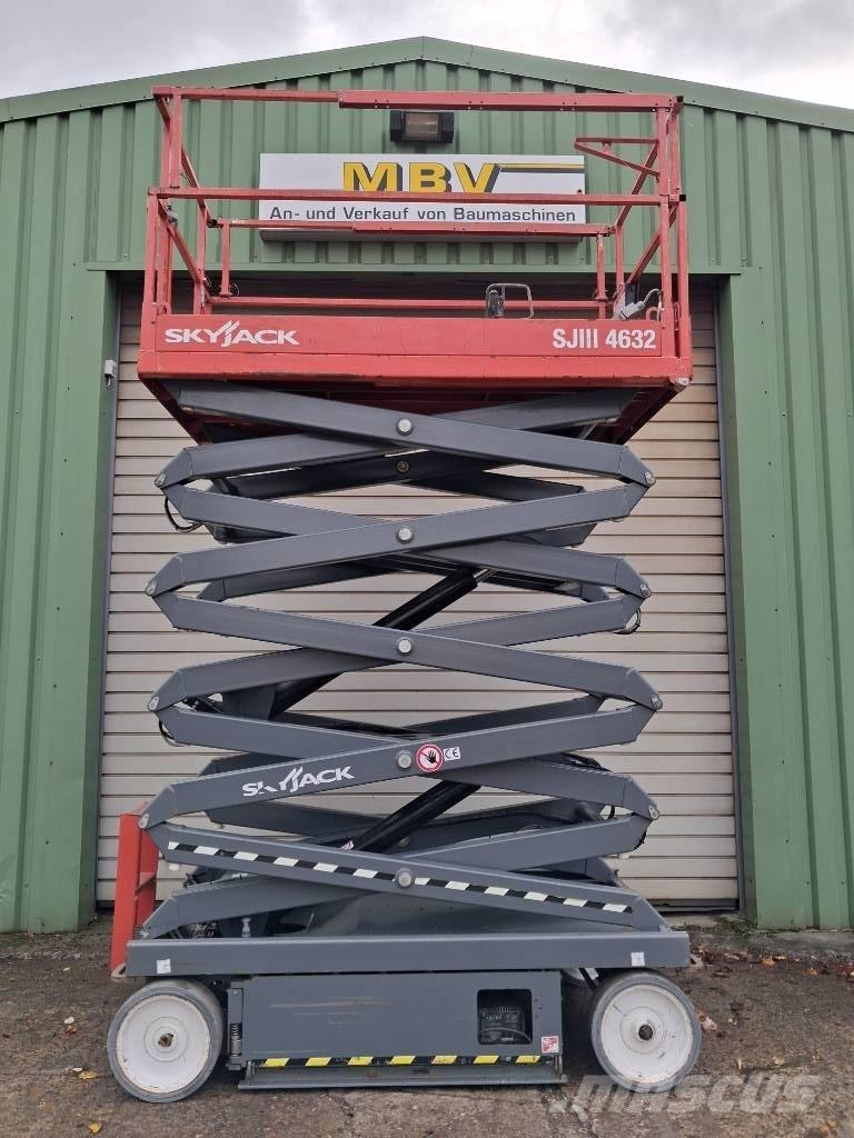 SkyJack SJ III 4632 Ανυψωτήρες ψαλιδωτής άρθρωσης