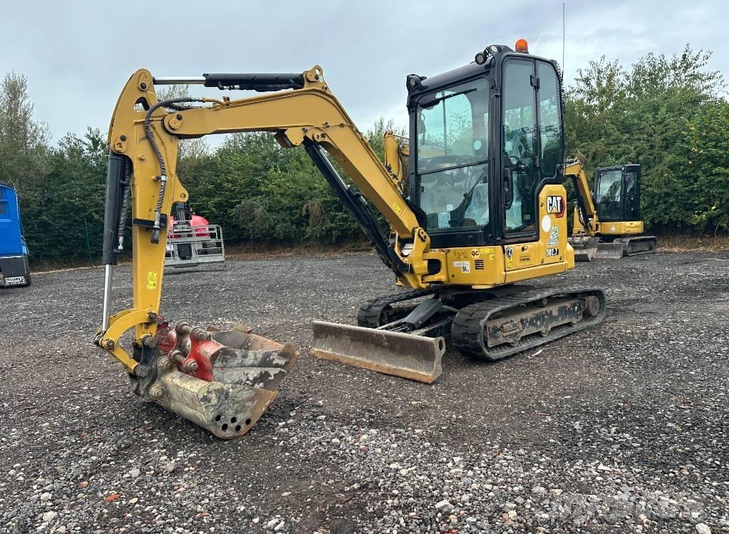 CAT 302.7 CR Εκσκαφάκι (διαβολάκι) < 7t