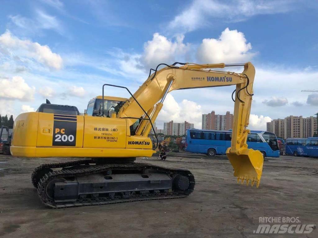 Komatsu PC 200-7 Εκσκαφείς με ερπύστριες