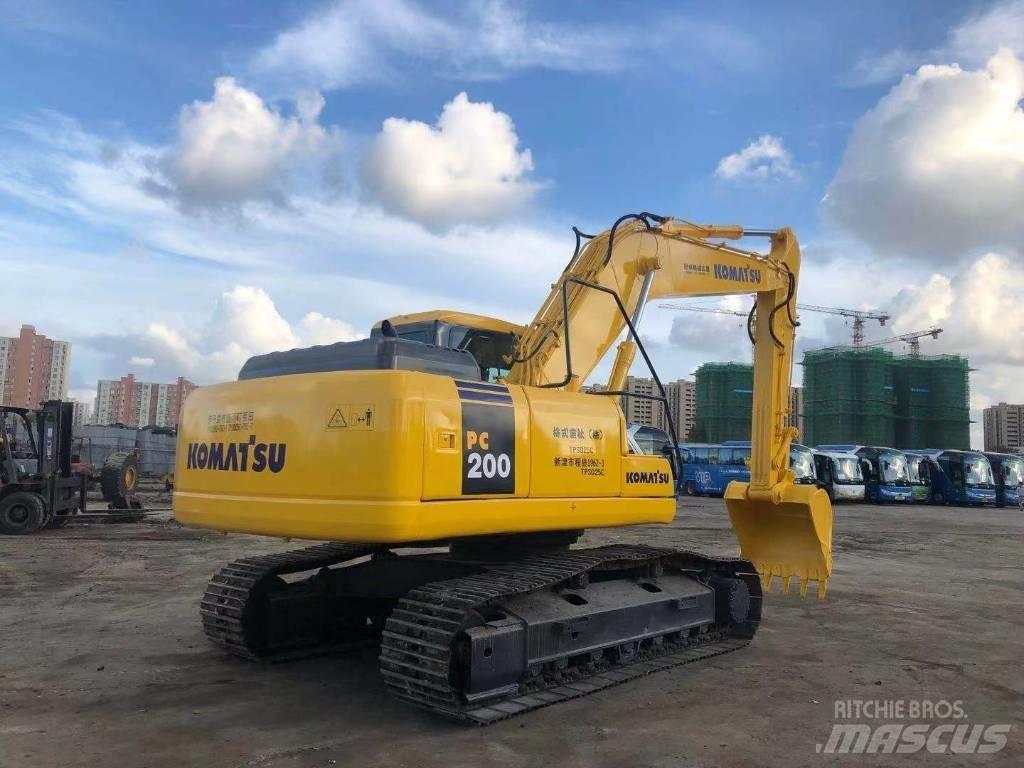 Komatsu PC 200-7 Εκσκαφείς με ερπύστριες