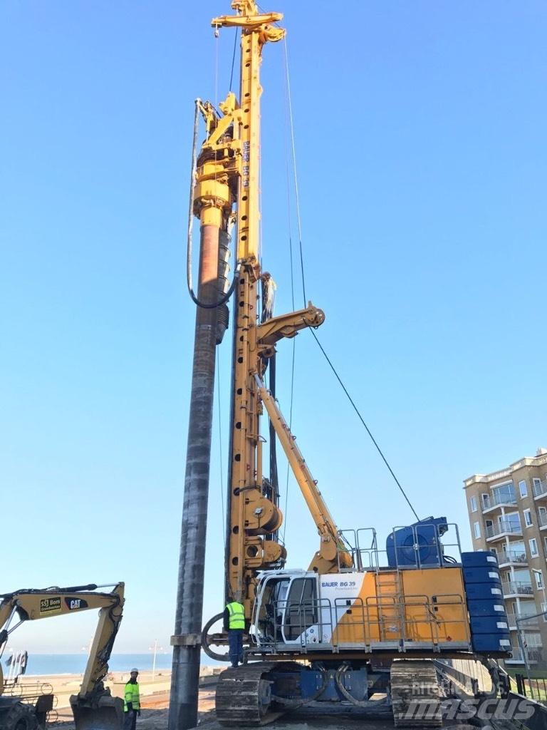 Bauer BG 39 V Βαριά τρυπάνια